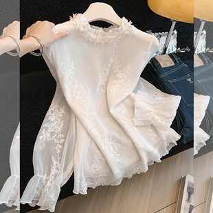 肌理感褶皱钩花钉珠长袖 洋气打底衫 蕾丝衫 新款 上衣 女2026春季 法式
