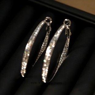 光环效应 简约超闪圈圈耳环小众设计高级耳饰无耳洞蚊香盘耳夹女