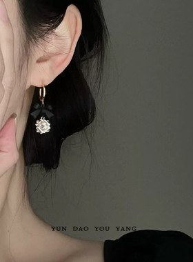 夜色撩人！黑色蝴蝶结蚊香盘耳夹无耳洞女耳环耳饰复古小众耳钉潮