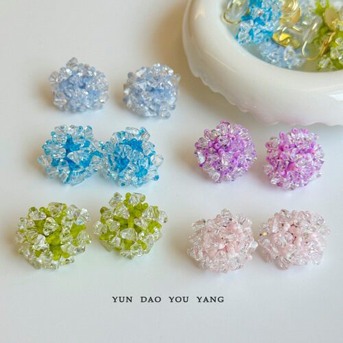 云岛有羊氛围感水晶花朵耳夹耳饰