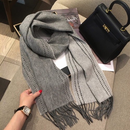 百搭100%纯羊毛围巾纯色