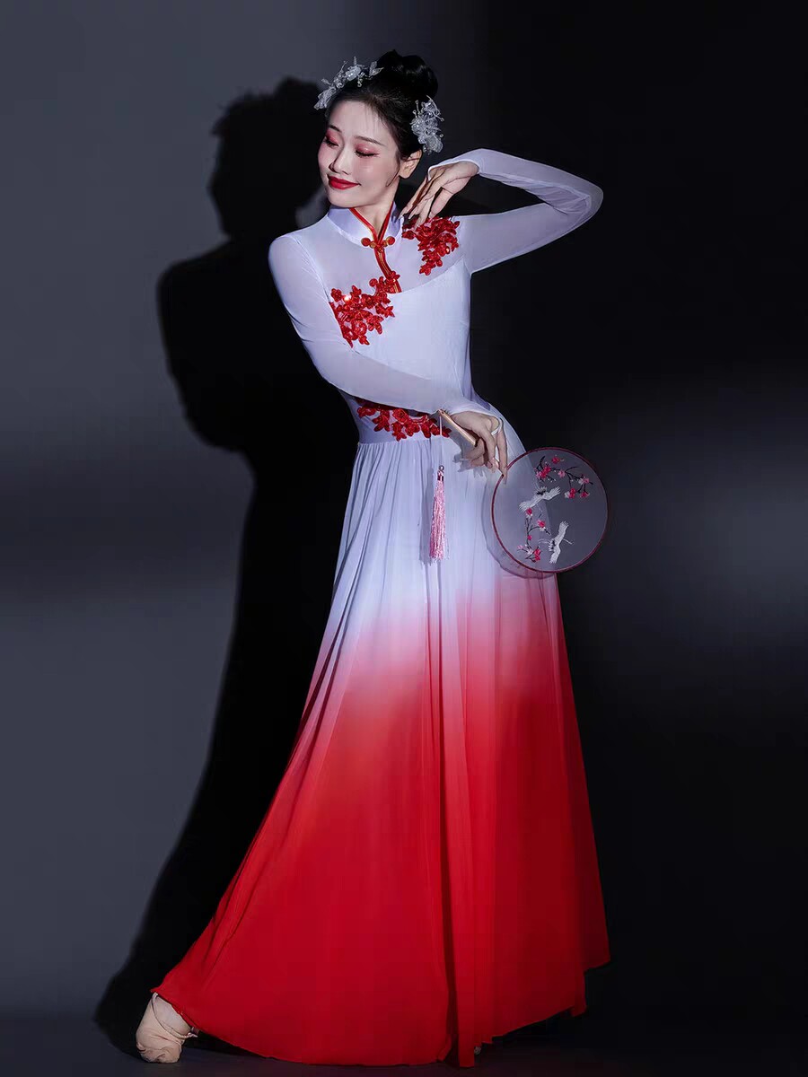 新款开场万疆舞大摆裙舞蹈服连衣裙现代歌伴舞大合唱演出服长裙