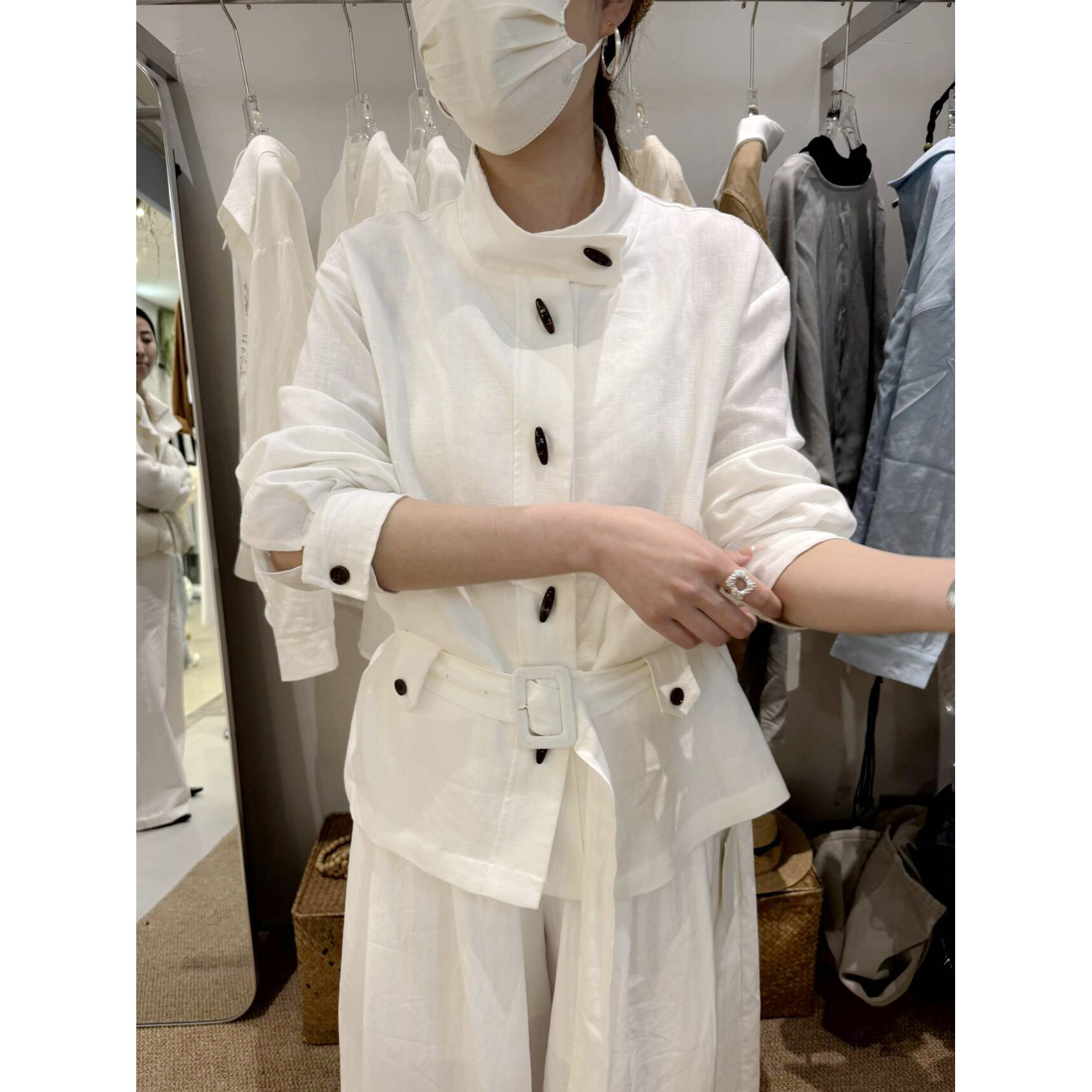 亚麻2026春季新款系带收腰设计多口袋工装风夹克时尚大牌外套女