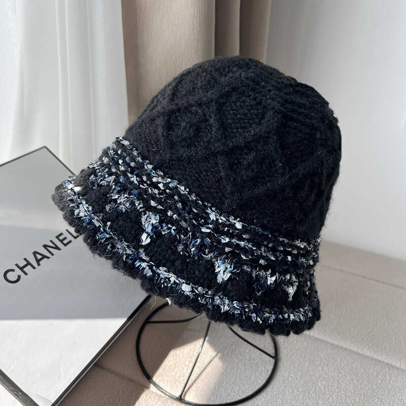 小香风格渔夫帽女秋冬保暖