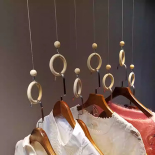 服装店挂钩木圈上墙展示架钢丝吊环挂衣壁挂童装女装衣架陈列展示