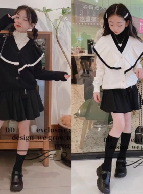 Half modern 女童可亲子 黑色 白色 木耳边毛衣开衫 300元