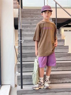 夏季新款 男童 咖啡 潮酷紫色印花短袖圆领T恤 179元 110～170