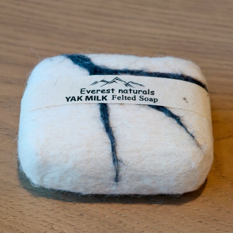 尼泊尔手工羊毛毡香皂牦牛奶100克精油皂滋润保湿补水