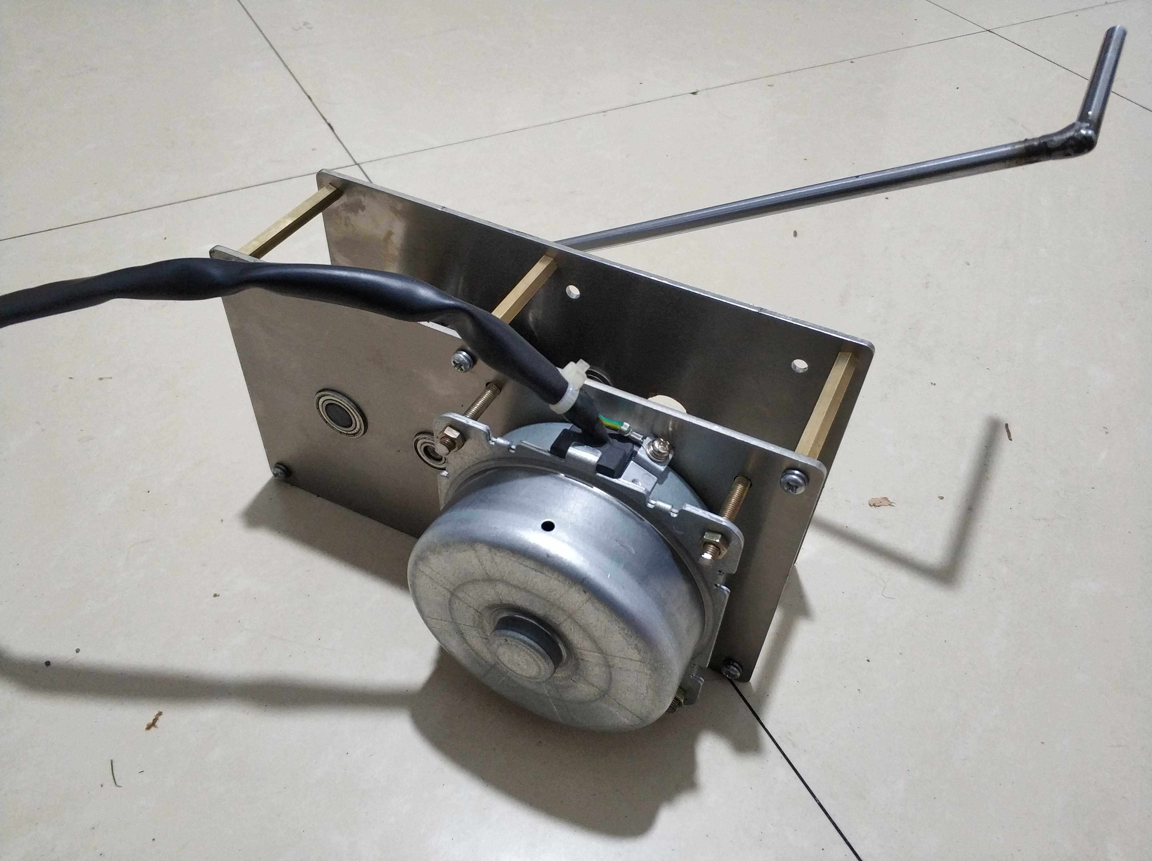 新品220v38v相伏200力瓦手摇发电机永磁无刷三四线0交流水增速齿