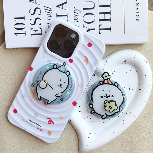 扭屁屁自嘲熊苹果卡通磁吸手机壳