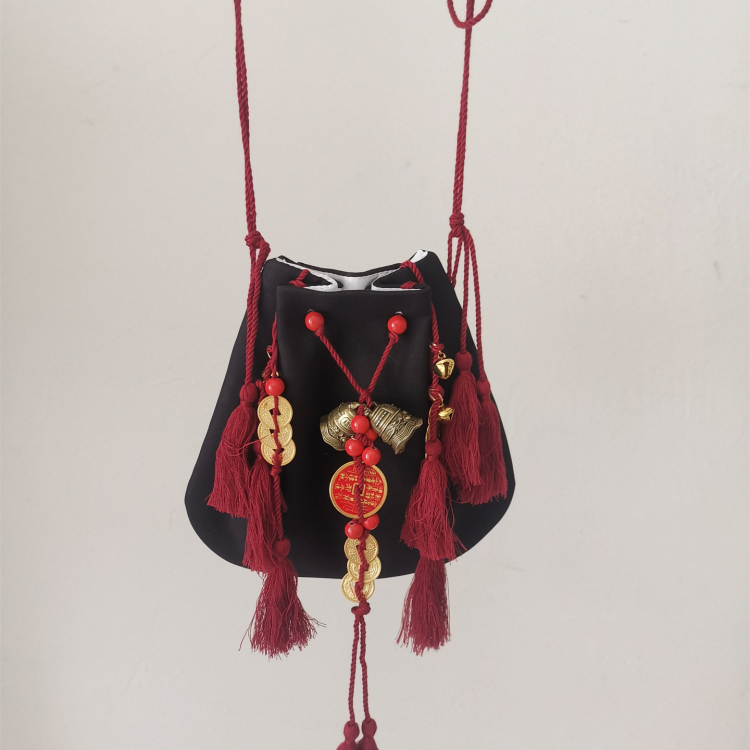 汉服包包女中国风流苏斜挎包新款