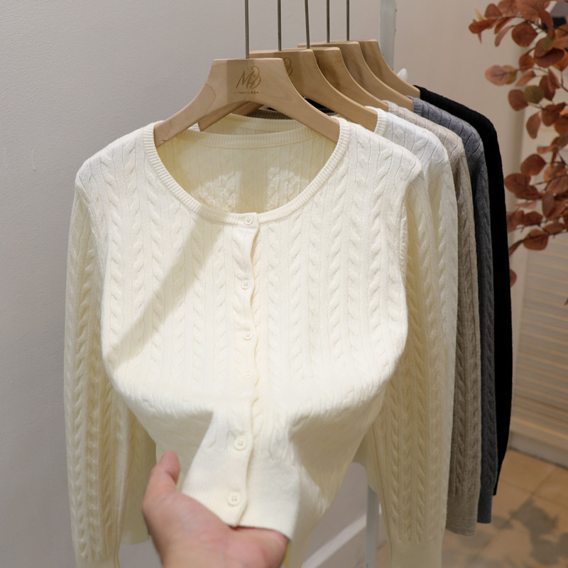 早秋小上衣针织衫女开衫麻花外套