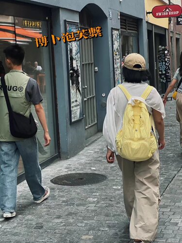 超轻折叠款双肩包直播间同款泡芙背包大容量学生书包高级感百搭