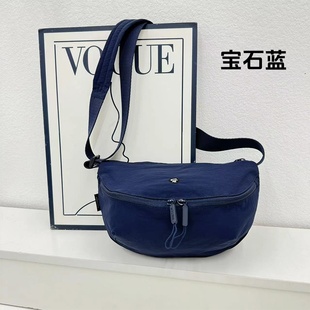 佰斯图包包男斜挎包潮牌百搭骑行包运动小挎包男生机车背包胸包女