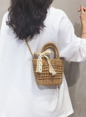 沙滩草编包包女2025新款夏海边度假编织包手提水桶包手机斜挎小包