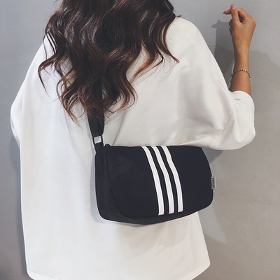 玲澜五色条纹时尚帆布运动斜挎包