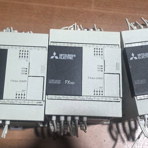 PLC FX3SA-20MR-CM 成色漂亮如图实拍。