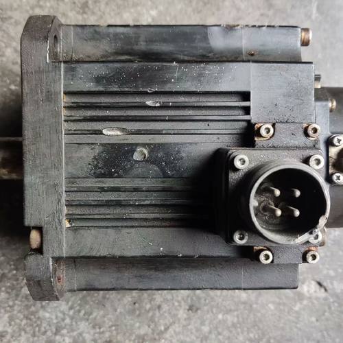 拆机伺服电机HF-SP152 拆机下来的 被货场工人搞到