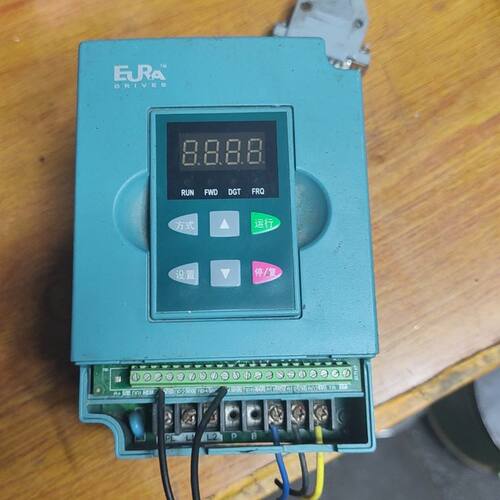 欧瑞变频器F2000-M0004S2B 220V 04KW