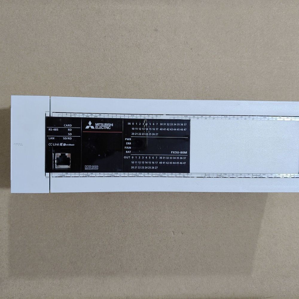 PLC 型号FX5U-80MT/ES 成色95新