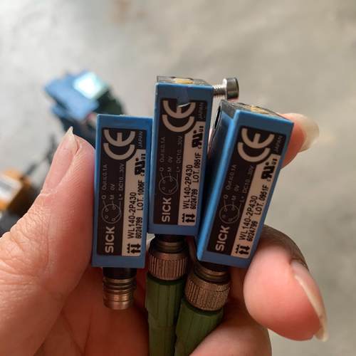 WL140-2P430 6024799 SICK施克如图