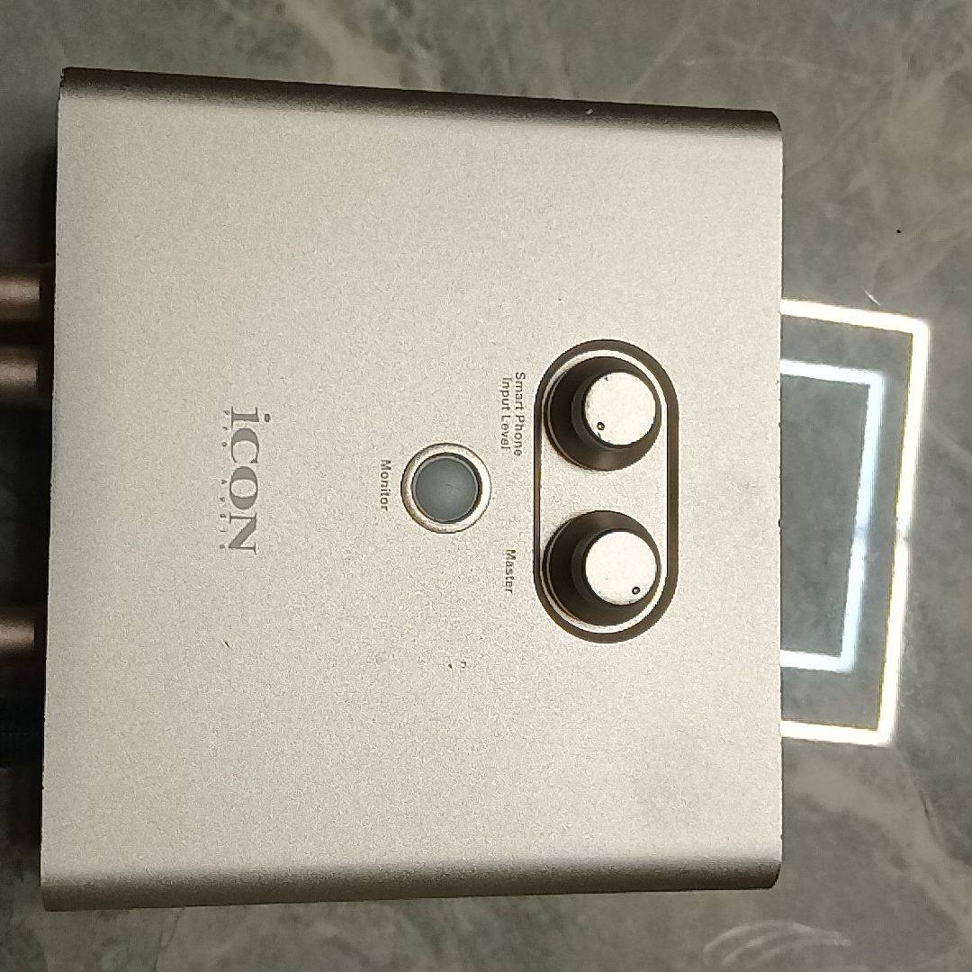 艾肯ICON声卡 Uports 2 Live 裸机没有其他配