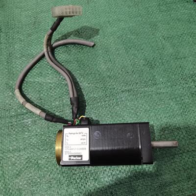 伺服电机CM164XJ-114888 拆机品 外观成色如