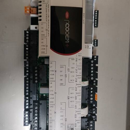 卡乐 CAREL控制器  P+1CHB000D0M0 成色新
