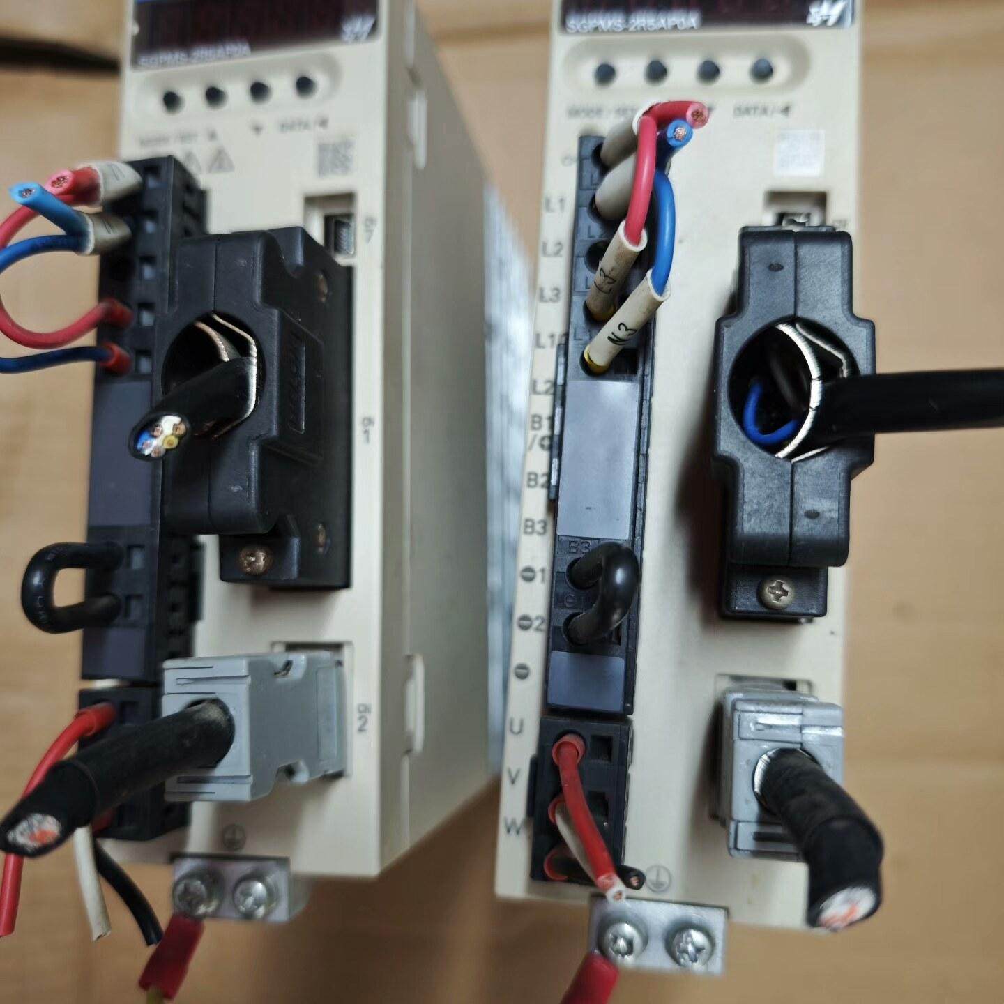 安川伺服驱动器SGPMS-2R5AP0A 450W 200V