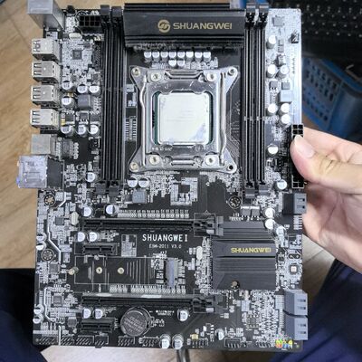 SHUANGWEI X79主板+E5-2650V2 CPU