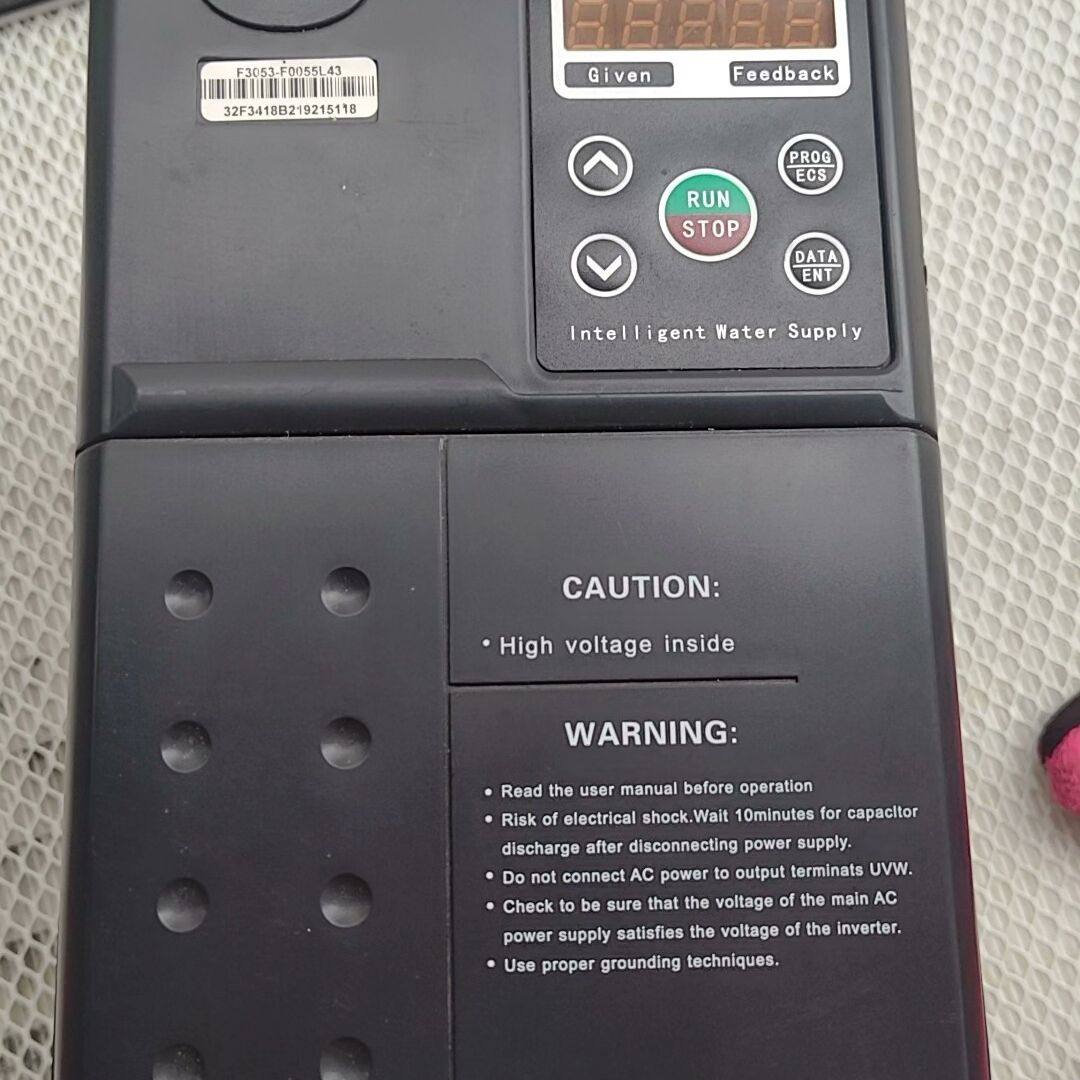 煌欣变频器F3053-F0055L43 拆机 现转给需要