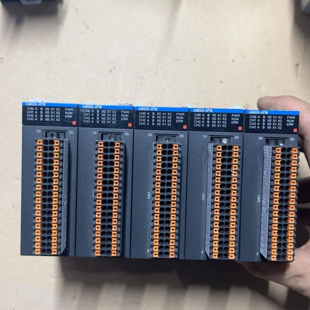 汇川模块 AM600-4PM 图片实拍 成色漂亮 功能包好
