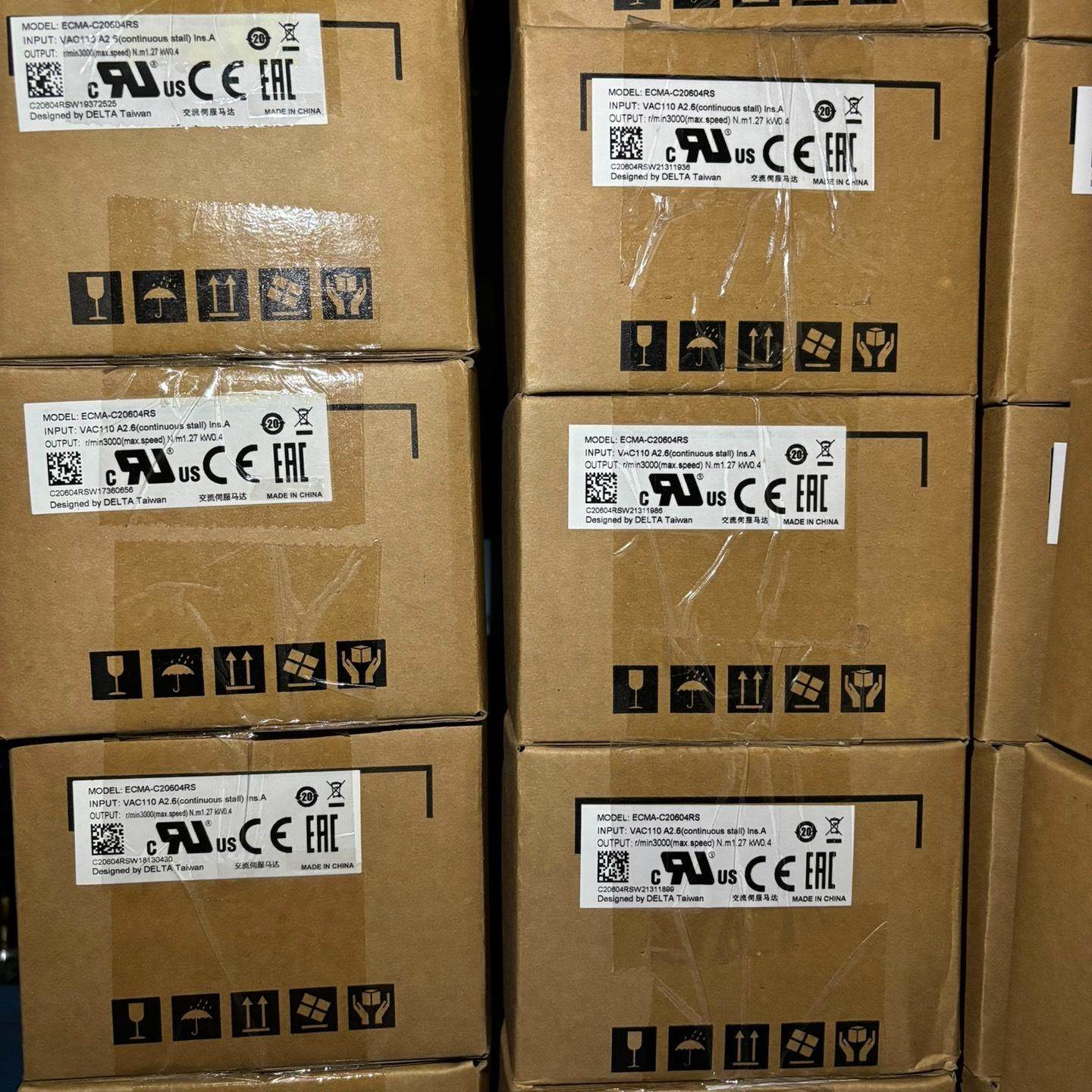 台达B2 ECMA-C20604RS 400W伺服电