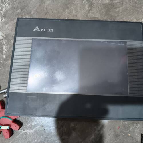 台达触摸屏 型号DOP-B07SS411 DC24V供电 拆