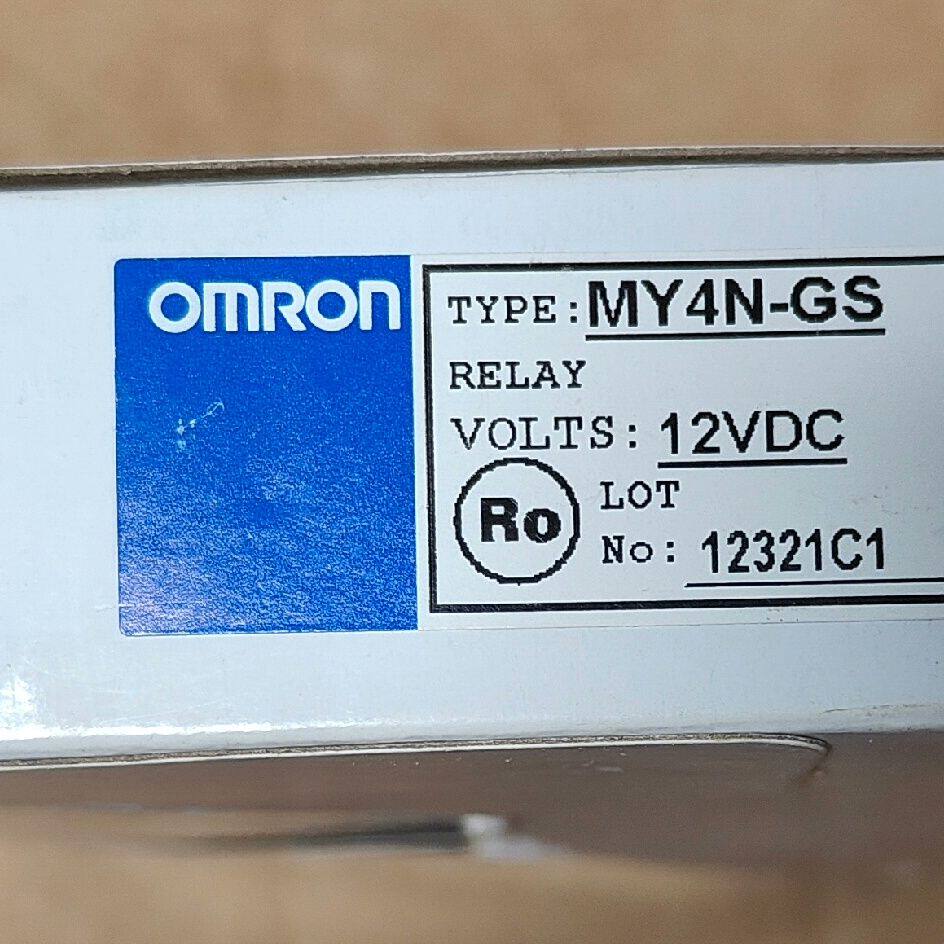 继电器MY4N-GS 12VDC一盒 打包