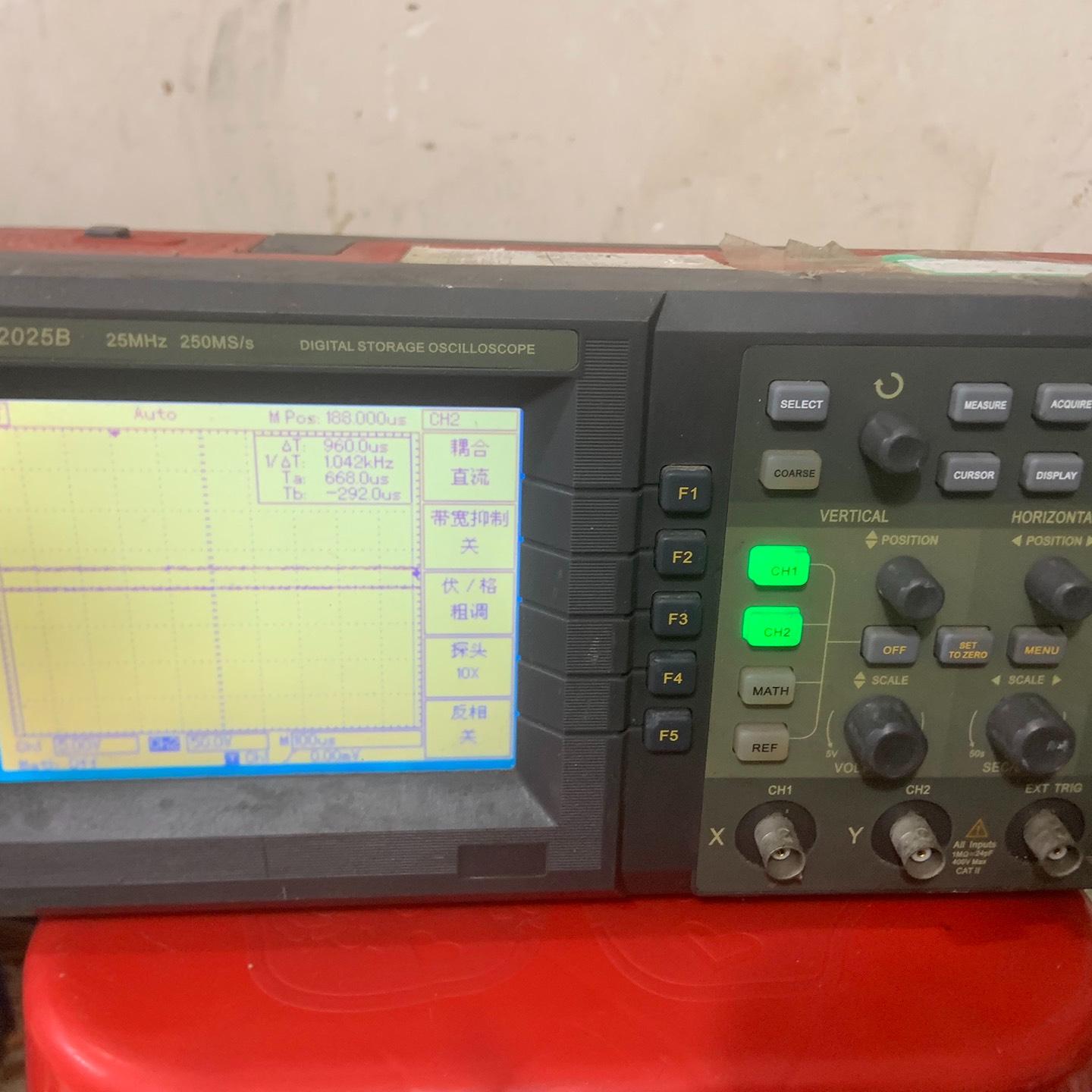 优利德 UT2025B示波器 25MHz 250MS/s