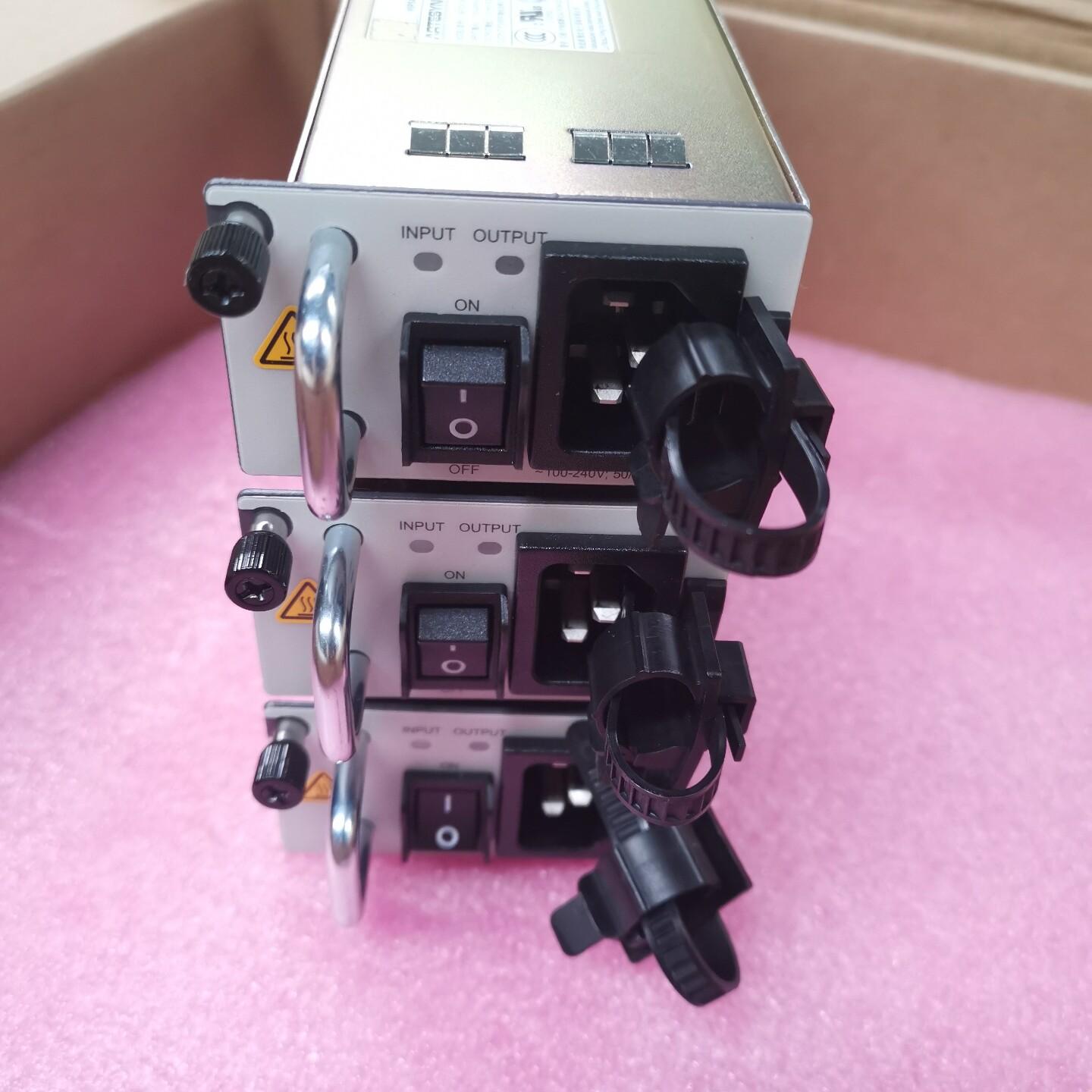 雅达W0PSA1703  W0PSA1702开关电源模块