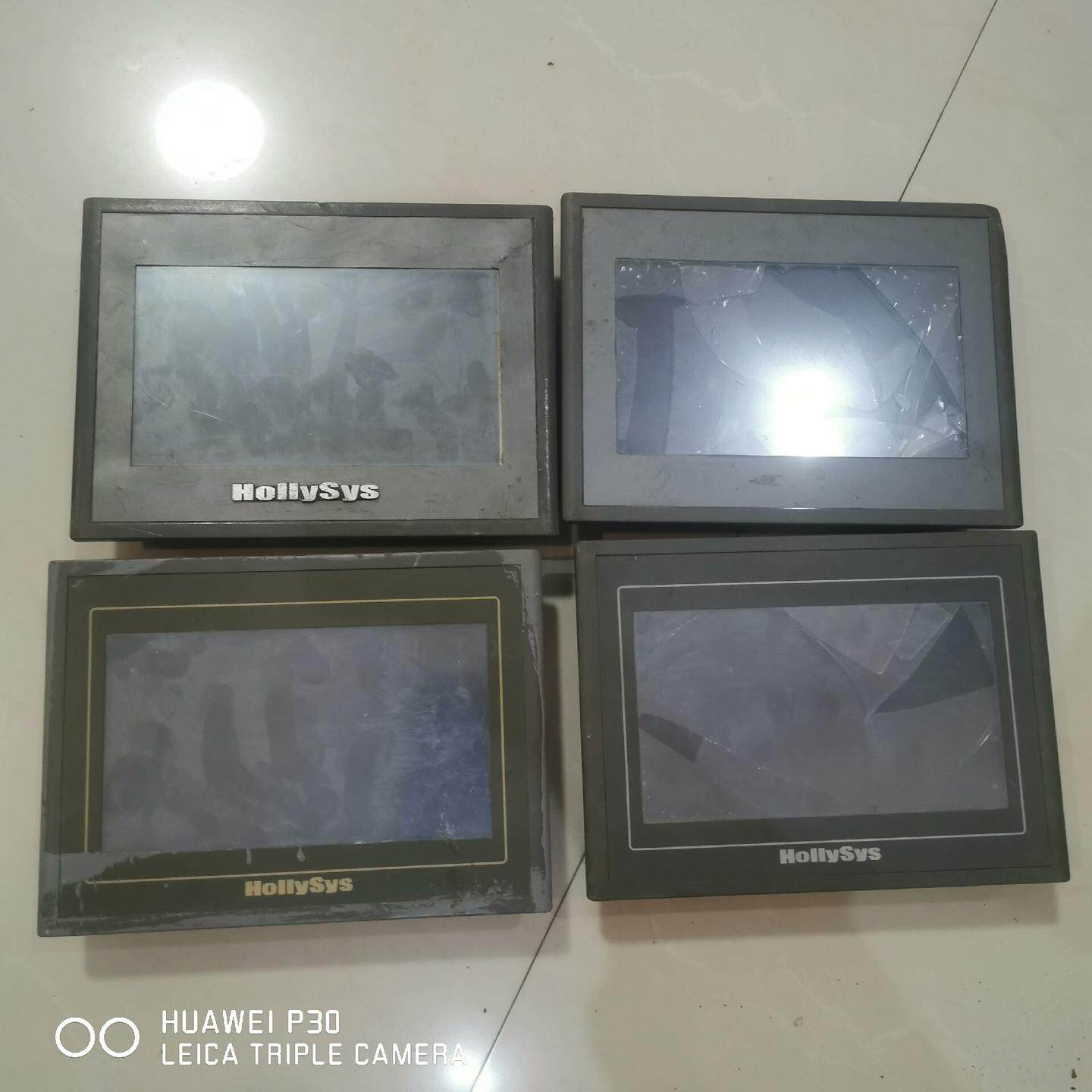 出售HollySys触摸屏 型号HT7720T 共有四台。输