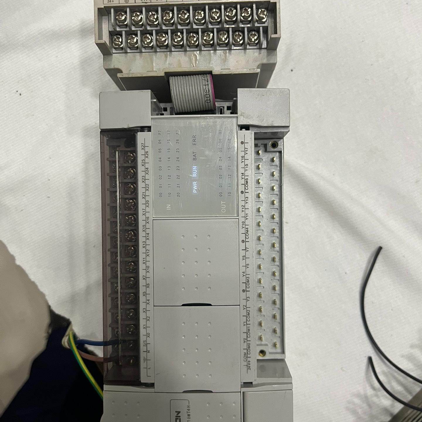 维控PLC LX3V-2416MT4H-A 少一排接线端子