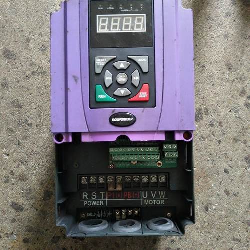 拆机南方安华 B3000-4T0075G/0110P 3