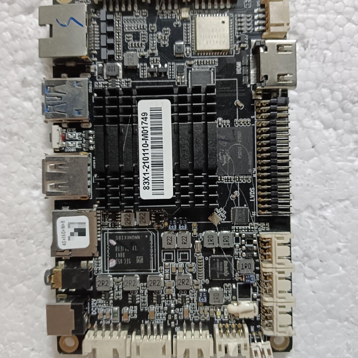 AIOT-3399X 开发板 使用正常 实物图4G+16G+