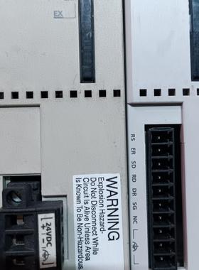 和泉FC5A-EXM2  带模块RS232C 实物图 便