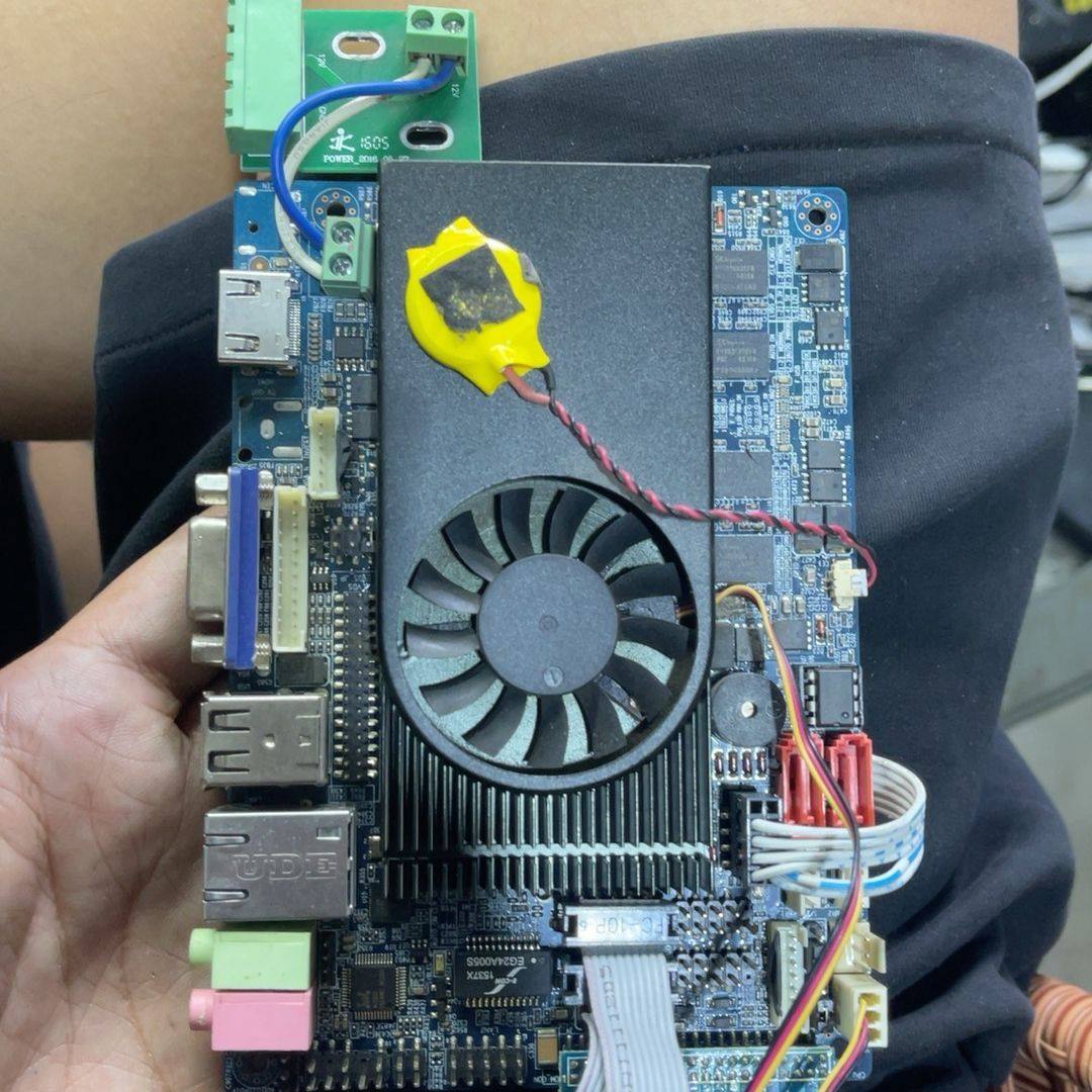 EC3-1037-4CD8 V1.1 HBT-LED02 P