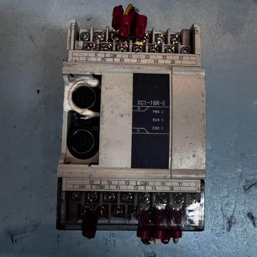 PLC XC1-16R-E 拆机件 功能正常 成色如图。