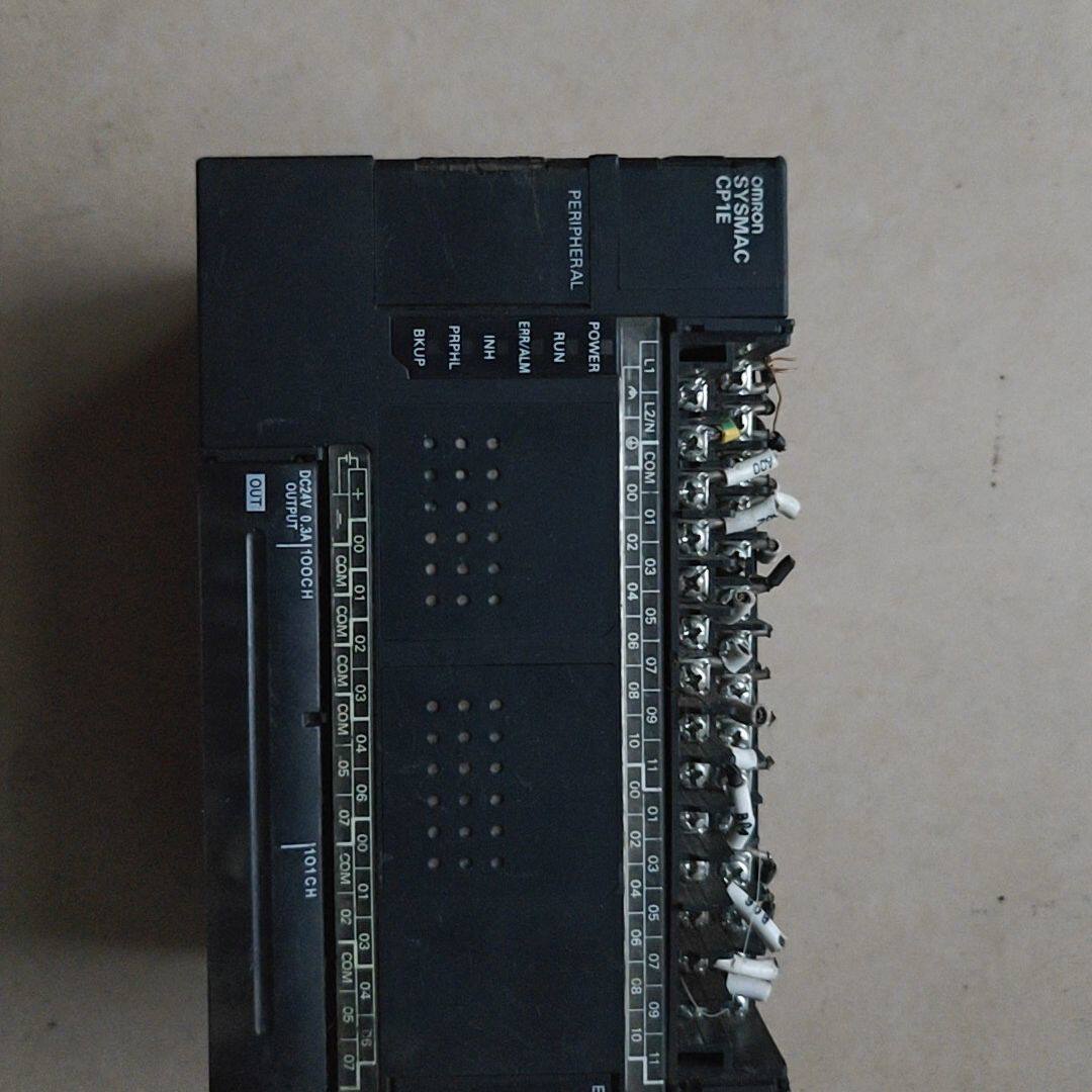 CP1E-E40DR-A可编程控制器