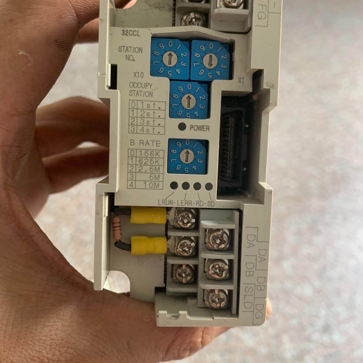 PLC扩展模块 FX2N-32CCL  拆机件 少盖