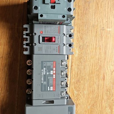 出售拆机CDQ0S-63/4-40双电源自动转换开