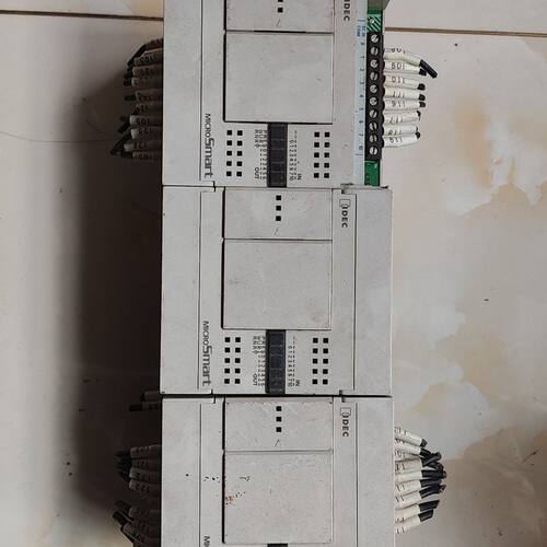 IDEC和泉PLC控制器FC4A-C16R2C 拆机品 功能