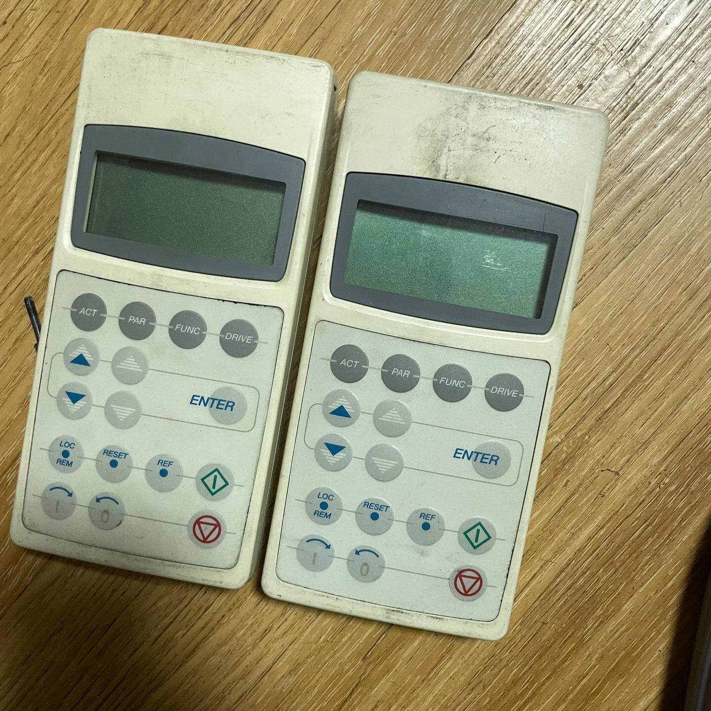 cdp-312r 拆机acs800变频器面板一些 功能包好