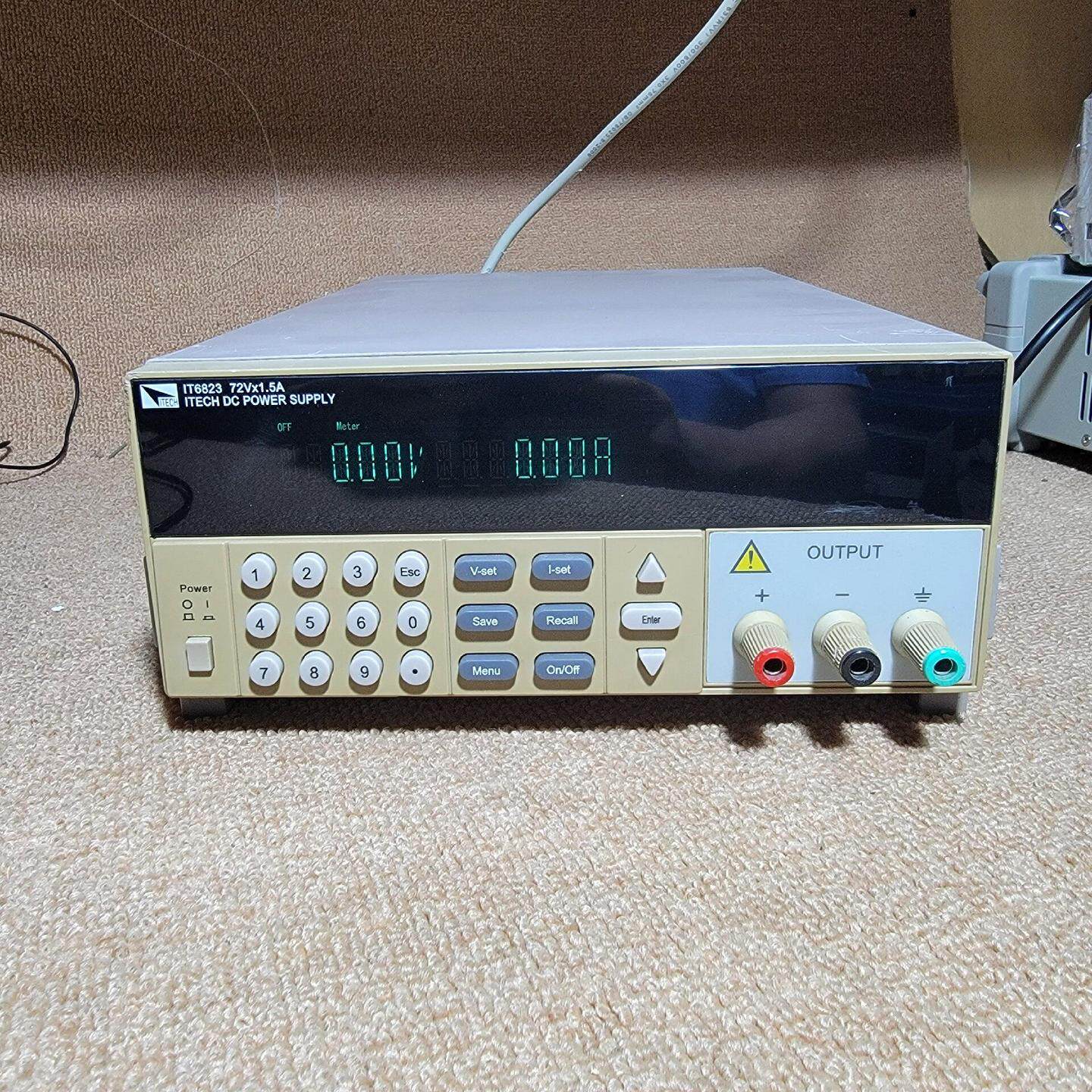 艾德克斯 IT6823线性电源 输出电压 0~72V可调 输